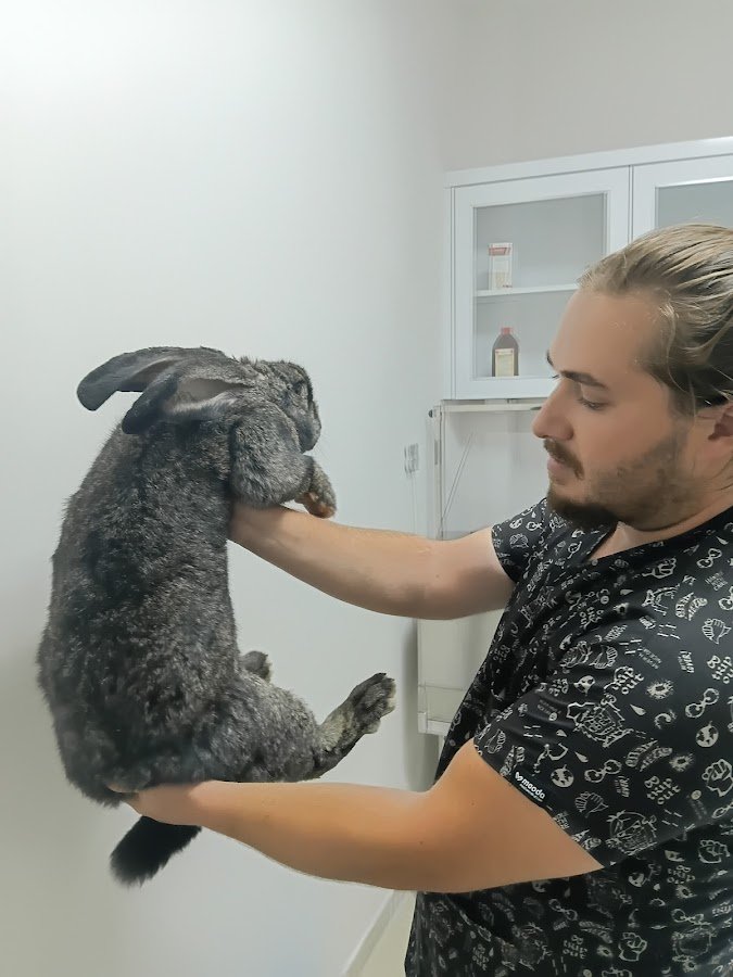 Uşak Atapark Veteriner Kliniği