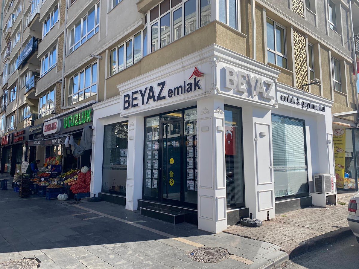 Beyaz Emlak Ofisi