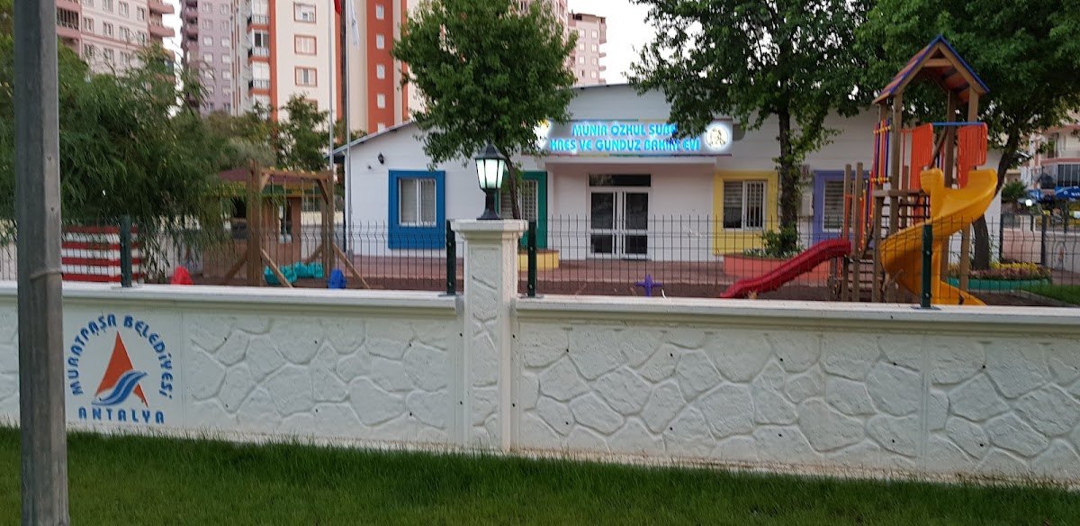 Münir Özkul Kreş ve Gündüz Bakım Evi