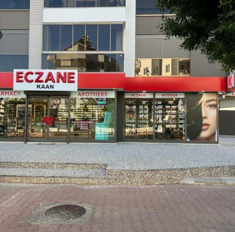 Kaan Eczanesi