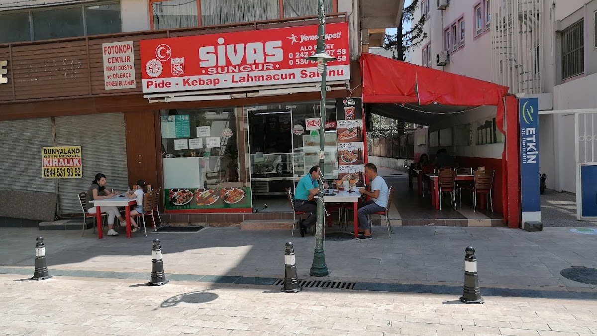 Şanlı Kent & Lahmacun & Pide & Kebap