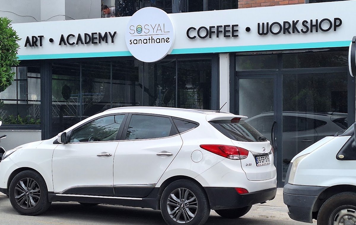 Social Grounds | Coffee & Workshop