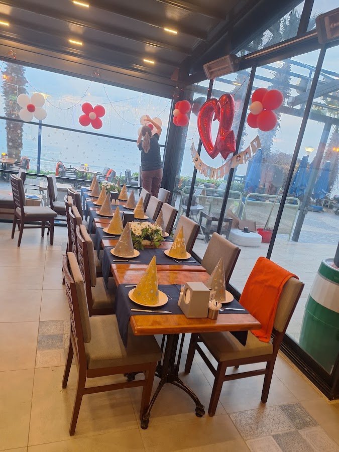 Mood Beach Restaurant