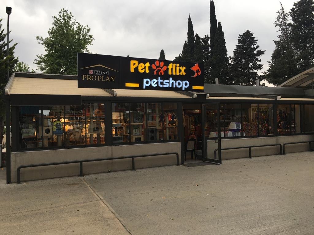 Petflix Petshop Opet