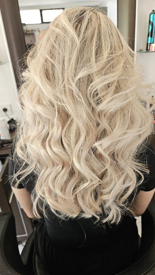 Mek Bayan Kuaförü Mahmut Erdogan Damen-Und Herrenfriseur Women's And Men's Hairdresser