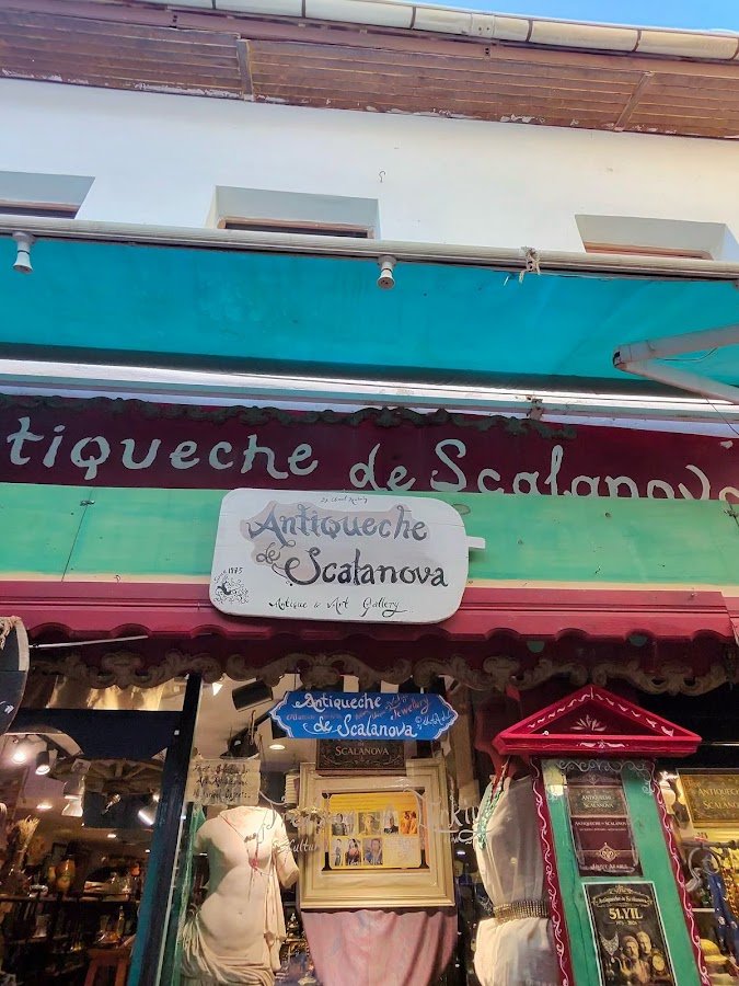 Antiqueche de Scalanova