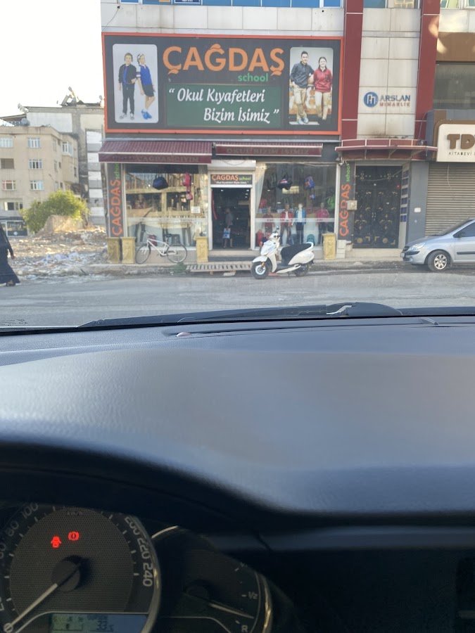 Çağdaş Giyim