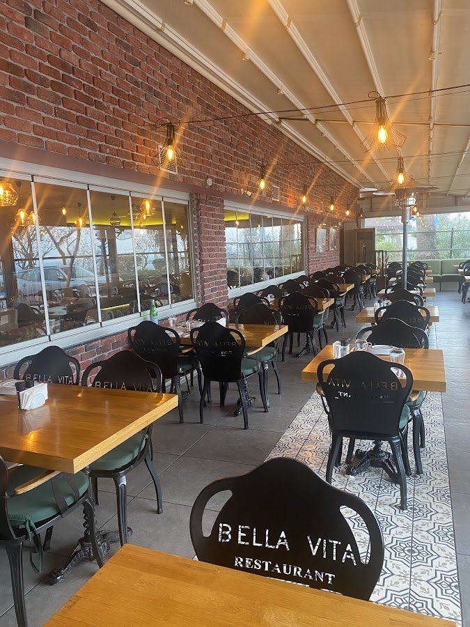 Bella Vita Restaurant