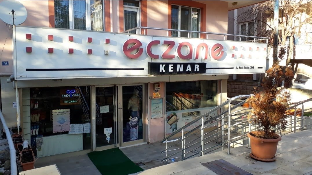 Kenar Eczanesi
