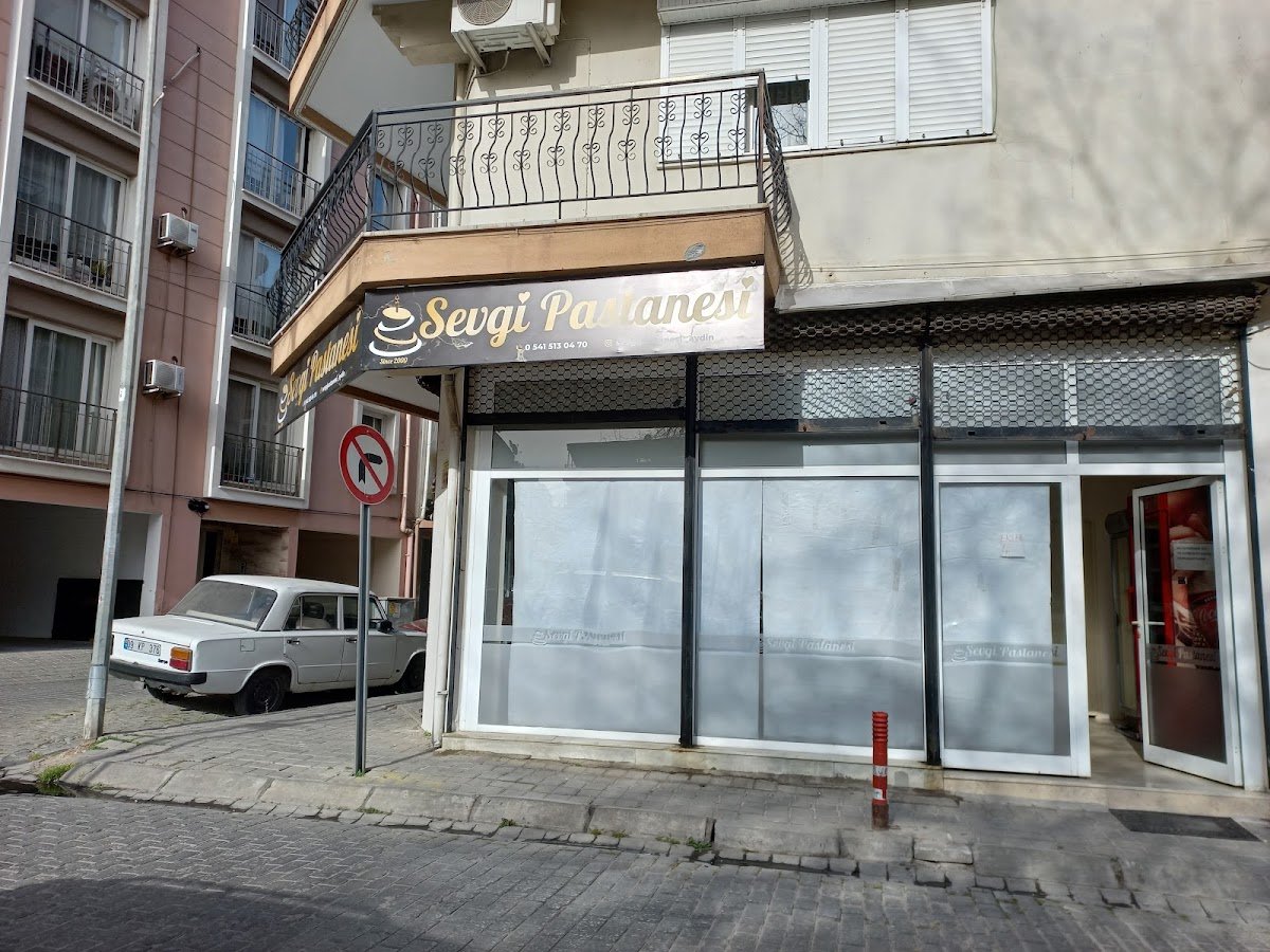 Sevgi Pastanesi