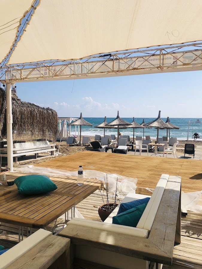 Sunset Beach Club