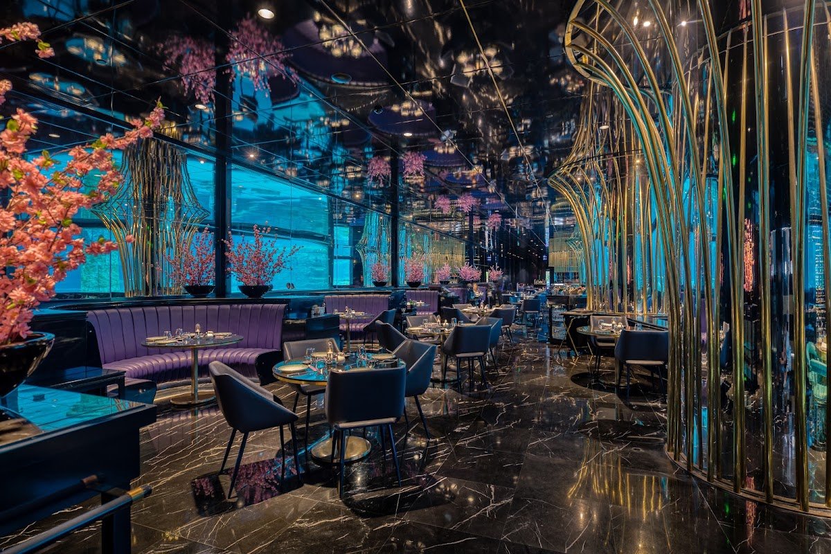 Nemo Restaurant & Lounge (Biggest Aquarium Restaurant İn Turkey)