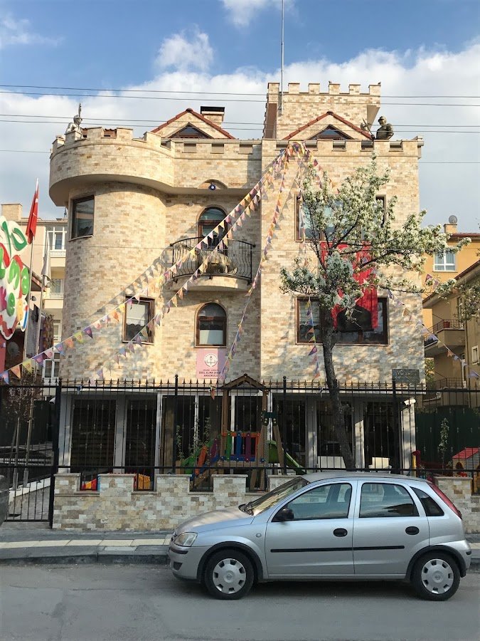 Elma Şekeri Kreş Anaokulu