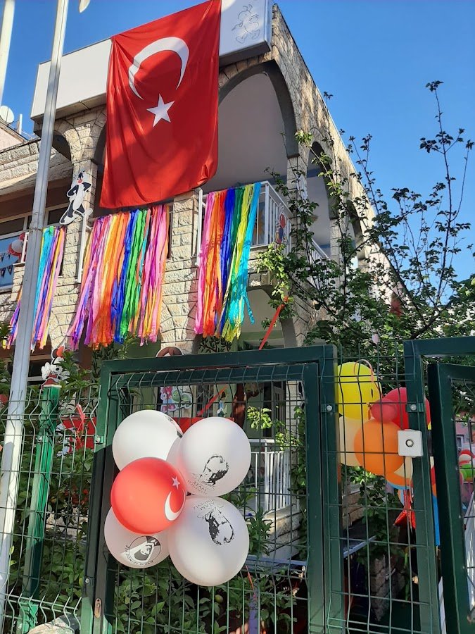 Özel Karınca Gündüz Bakım Evi ve Çocuk Kulübü