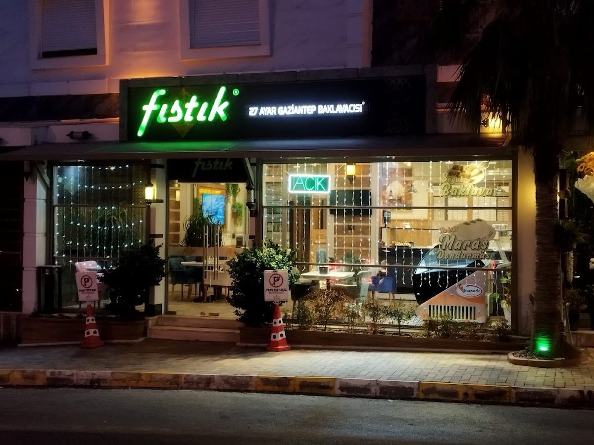 Fıstık 27 Ayar Gaziantep Baklavası
