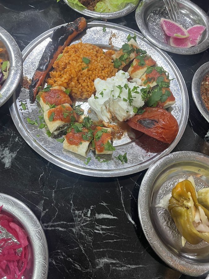 Gaziantep Yöresel Lezzeteler Pide-Lahmacun- Kebab Salonu