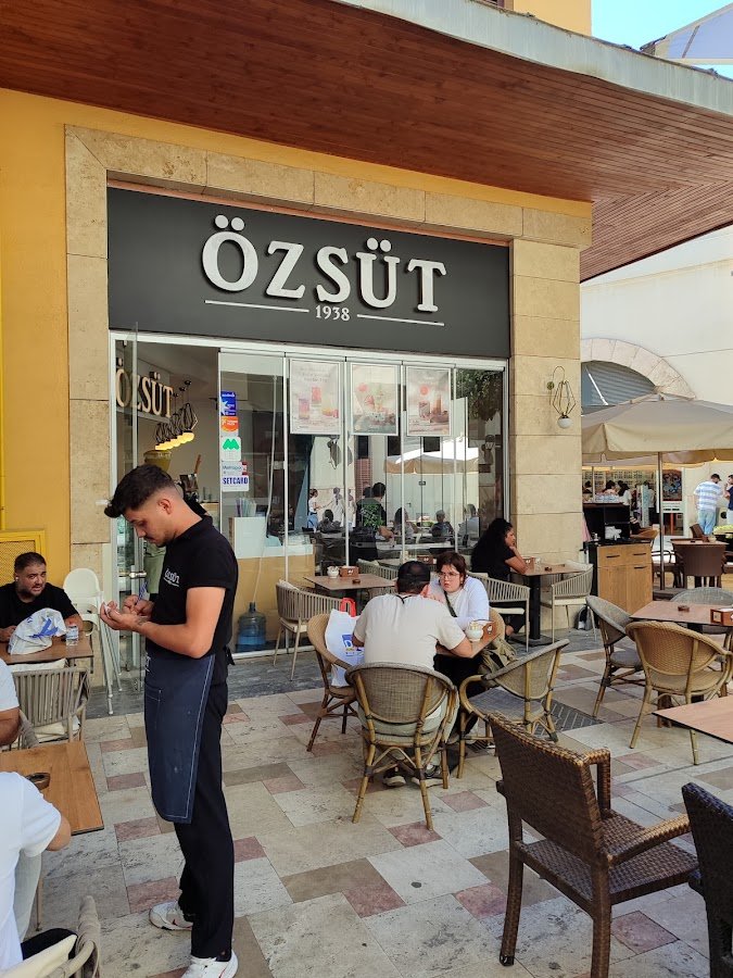 Özsüt Cafe Forum Aydın