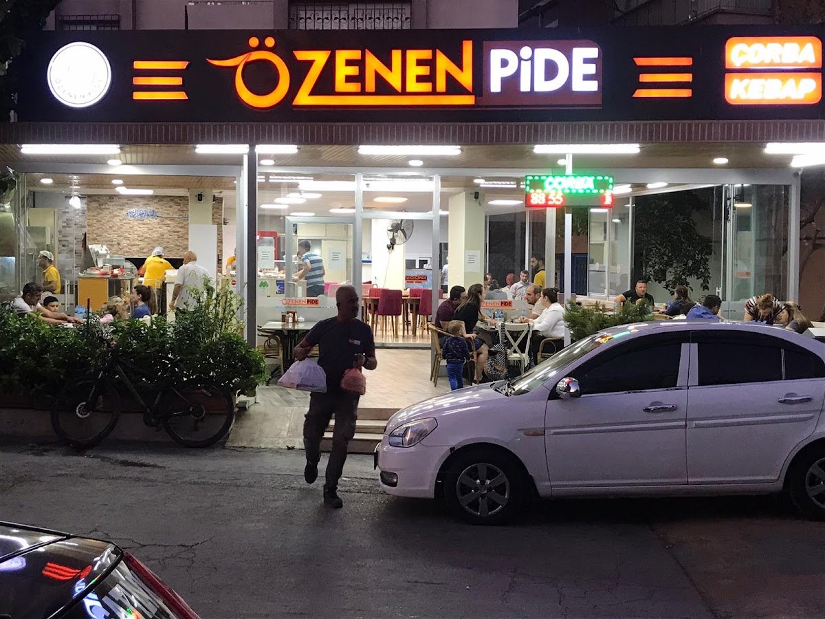 Özenen Pide
