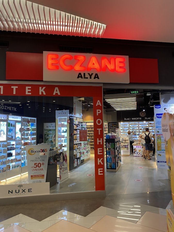 Alya Eczanesi
