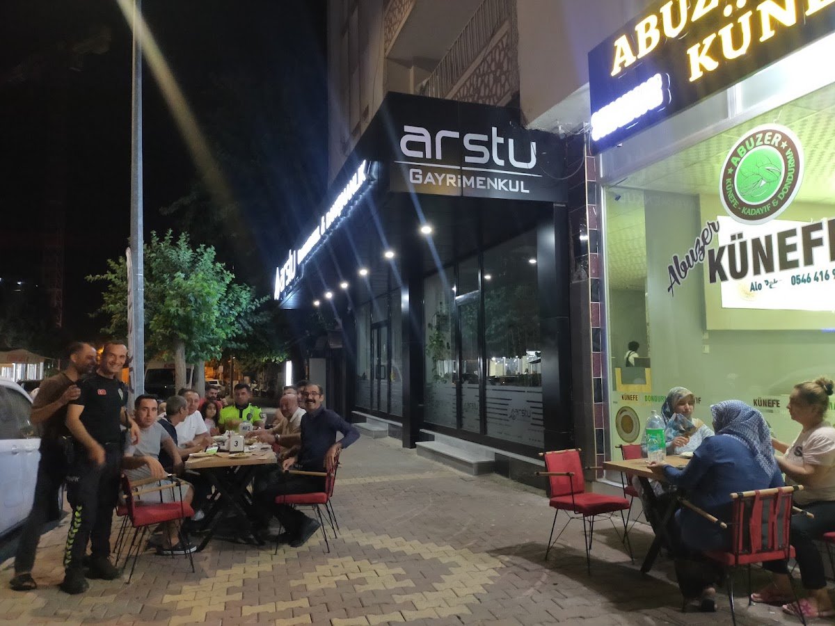 Abuzer Kunefe