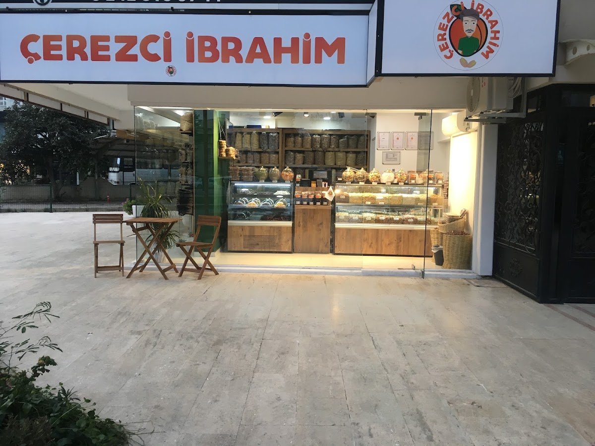 Çerezci İbrahim Antalya Kuruyemişçi Kahve Baharat Nuts