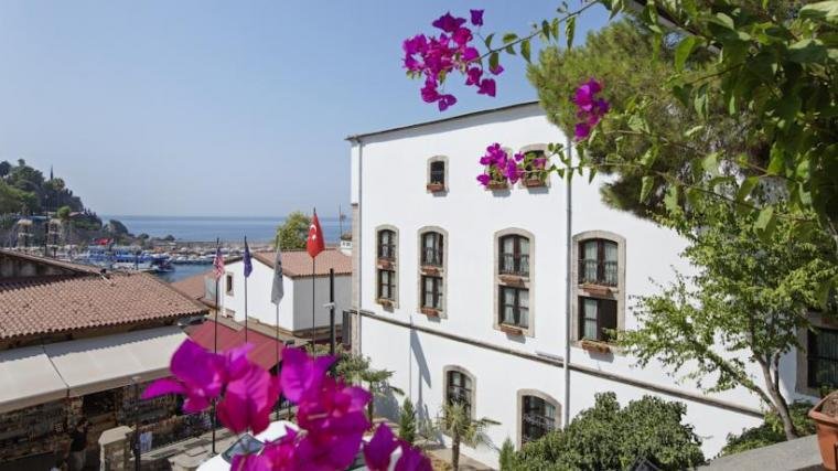 Adalya Port Hotel