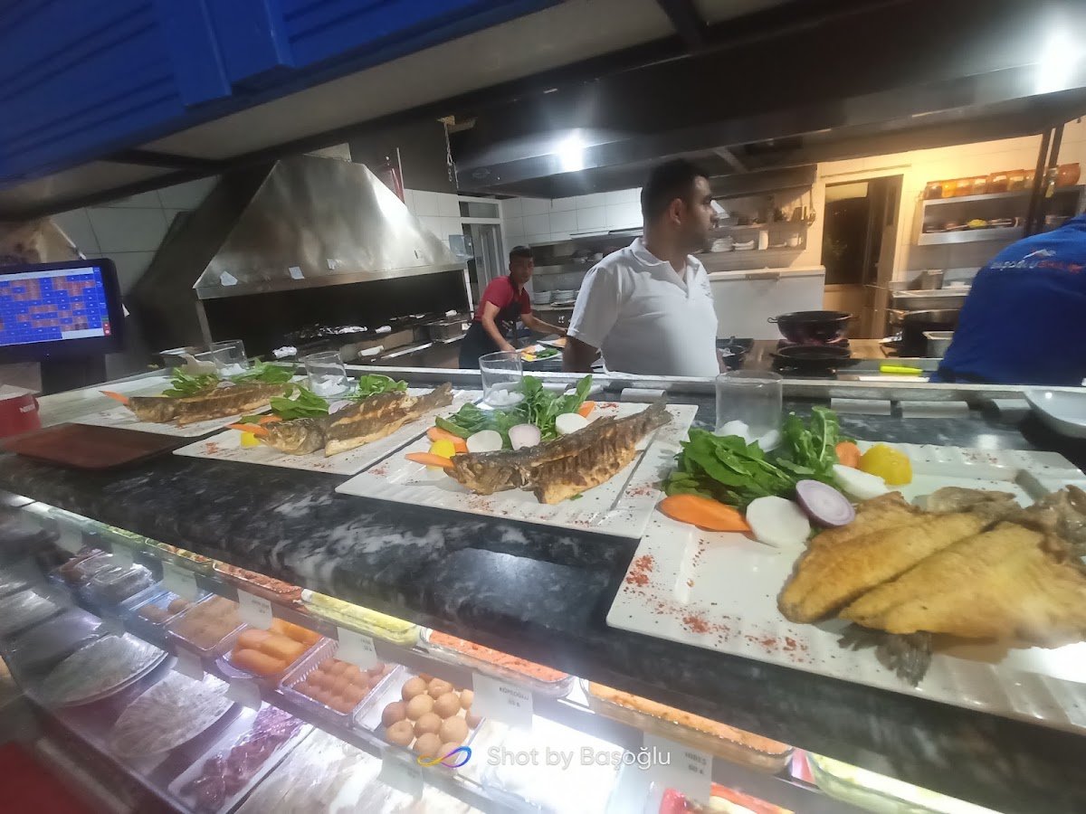 Başoğlu Balık Kepez Balık Pazarı