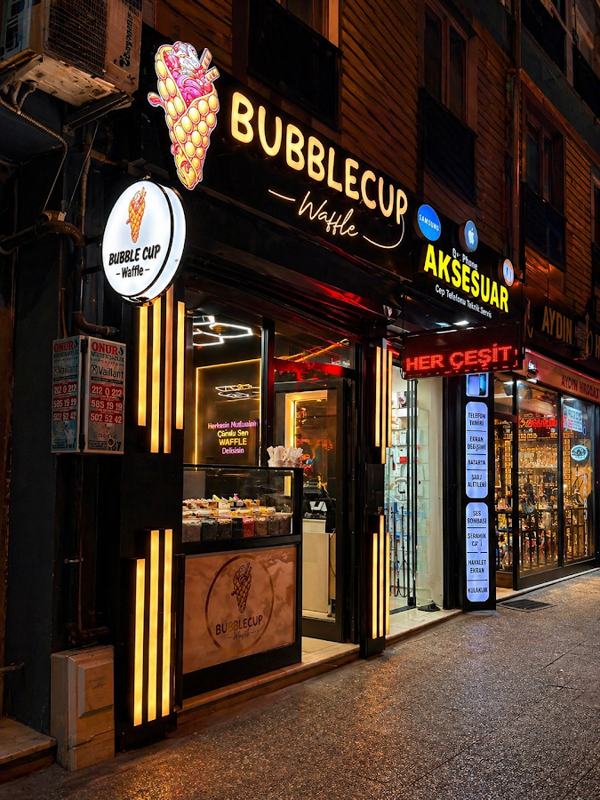 Bubble Cup Waffle