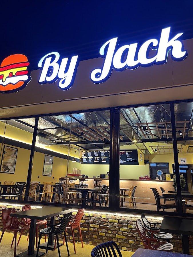 By Jack Burger ve Kahve Dükkanı