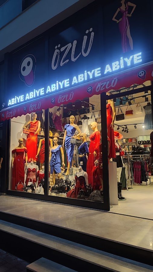 Özlü