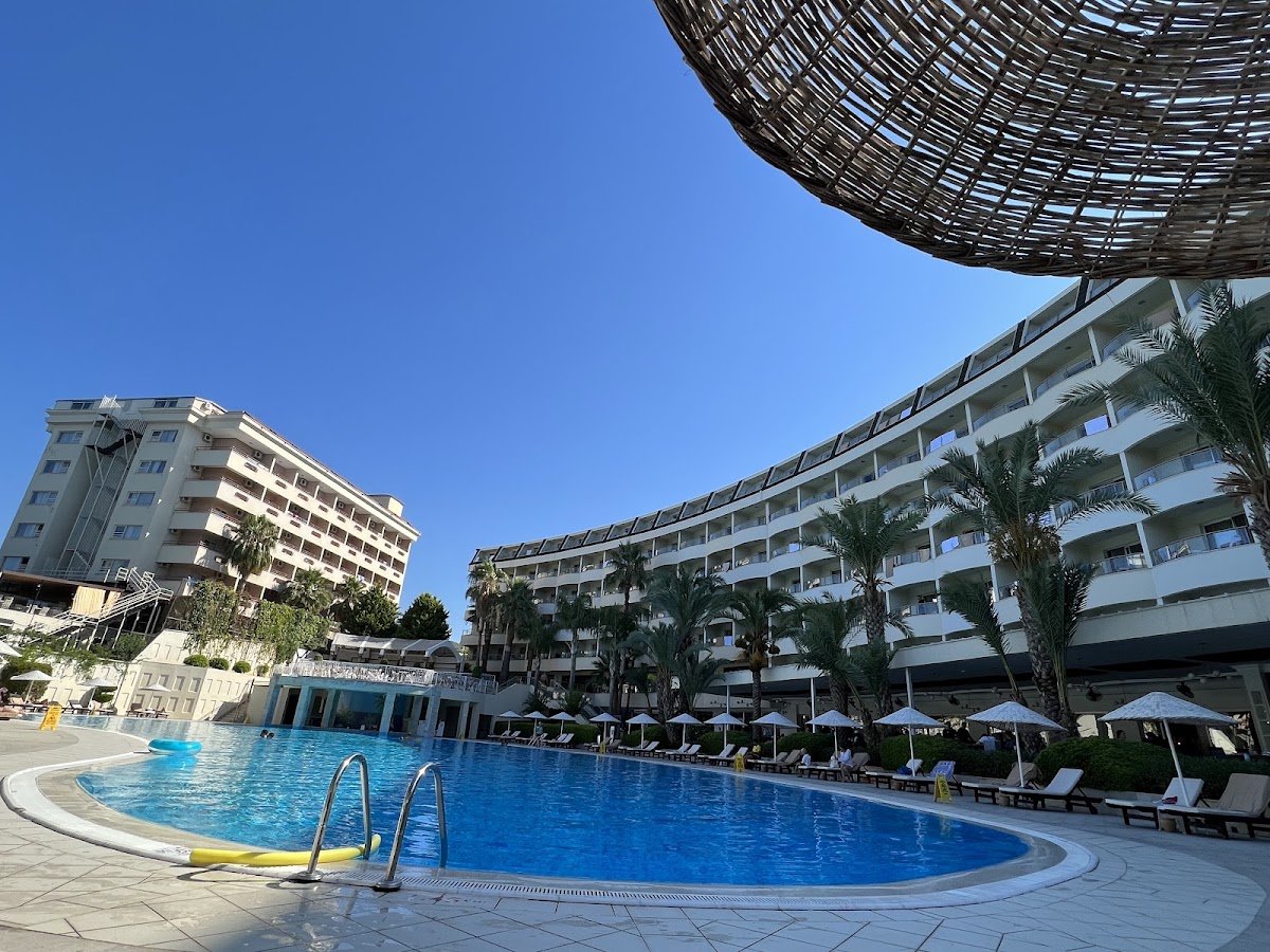 Utopia Beach Club
