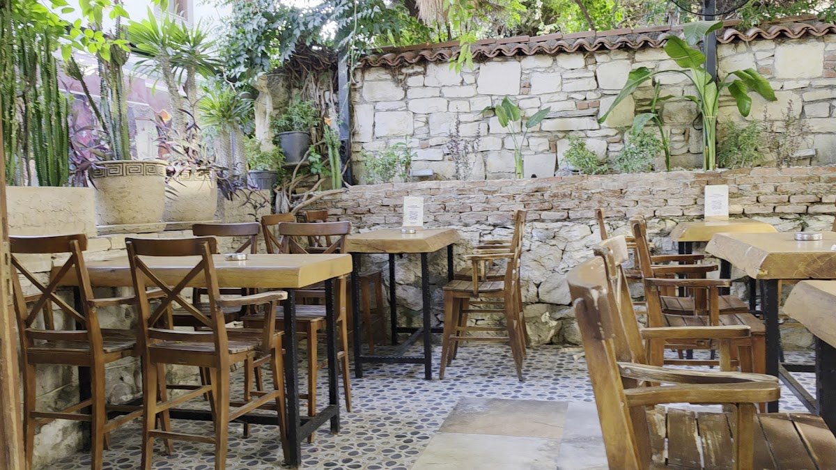 Green Garden Restaurant