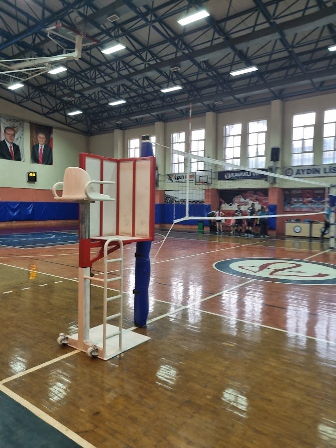 Aydın Lisesi Spor Salonu