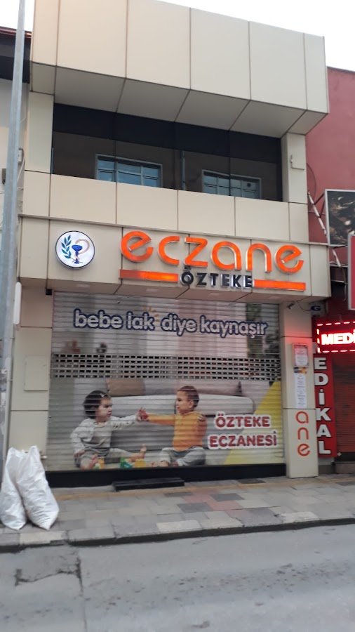 Özteke Eczanesi