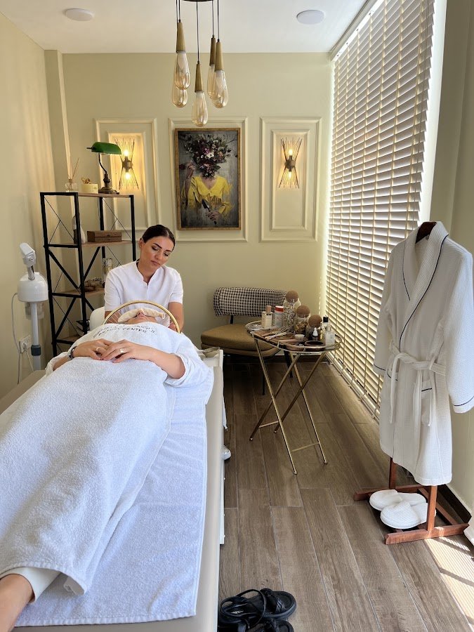 Şehnazşengülbeautycenter (Güzellik Merkezi) / Buz Lazer Epilasyon / Cilt Bakımı / Bölgesel Zayıflama / Jetpeel Pro / İğneli Epilasyon