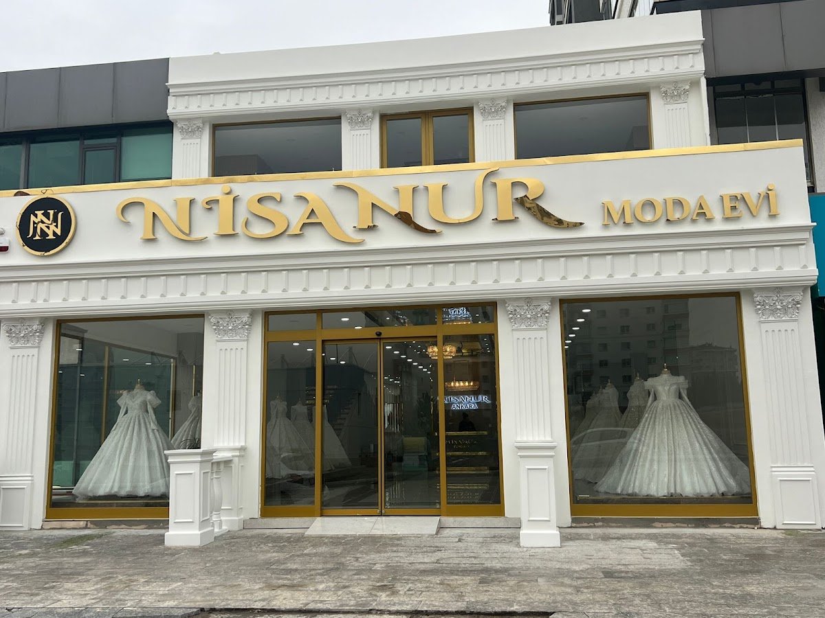 Nisanur Etimesgut Ankara – Gelinlik, Kınalık, Gelin Başı, Makyaj