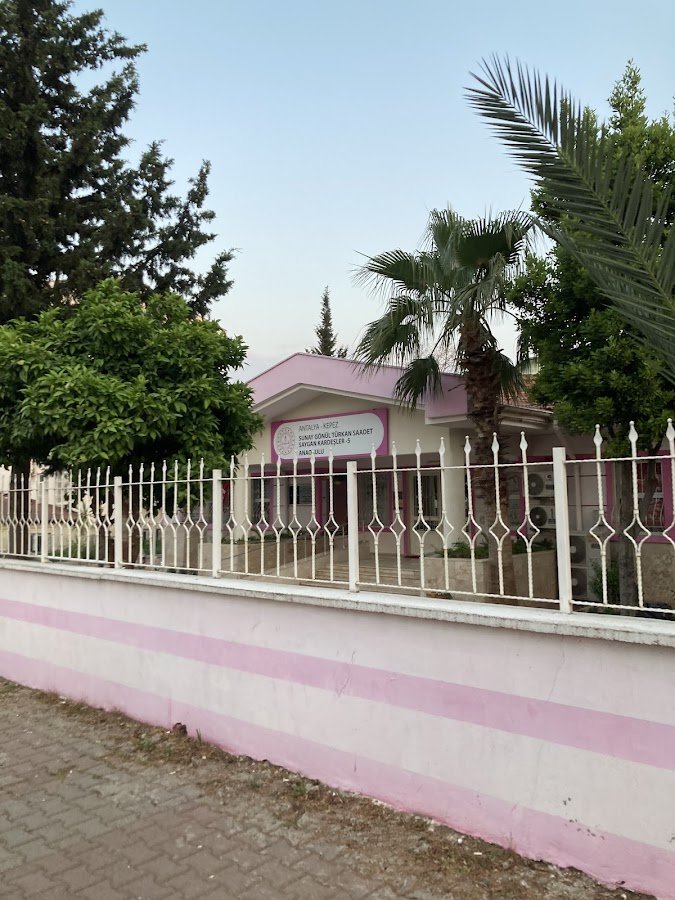 Sunay-Gönül-Türkan-Saadet-Saygın 5 Kardeşler Anaokulu