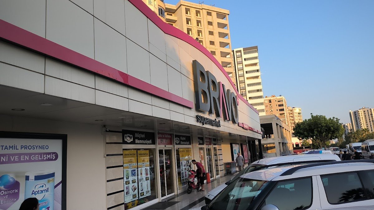 Bravo Market
