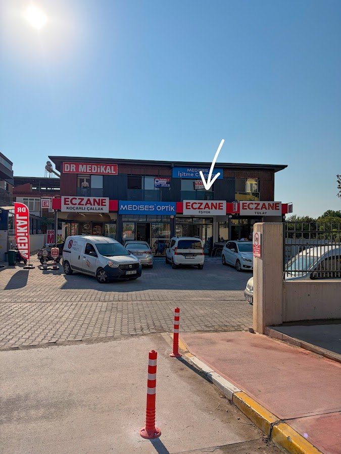 Eşiyok Eczanesi