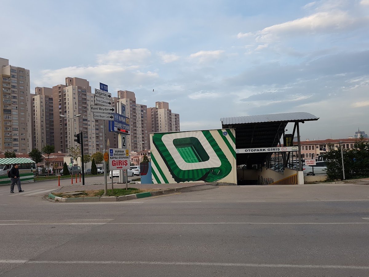 Burbak Kapalı Otopark