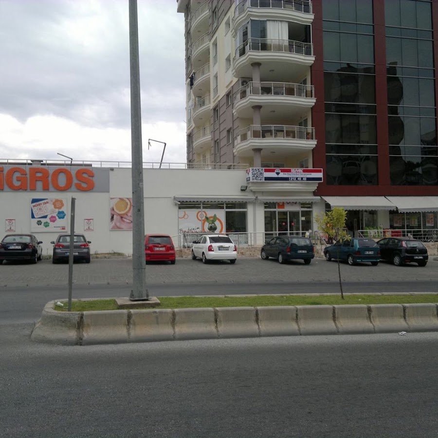 Remax Ela Gayrimenkul Danışmanlık