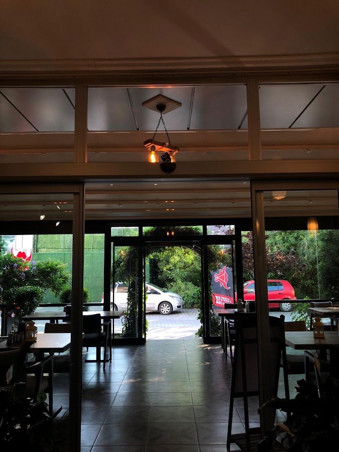 Beef House Cafe Restaurant
