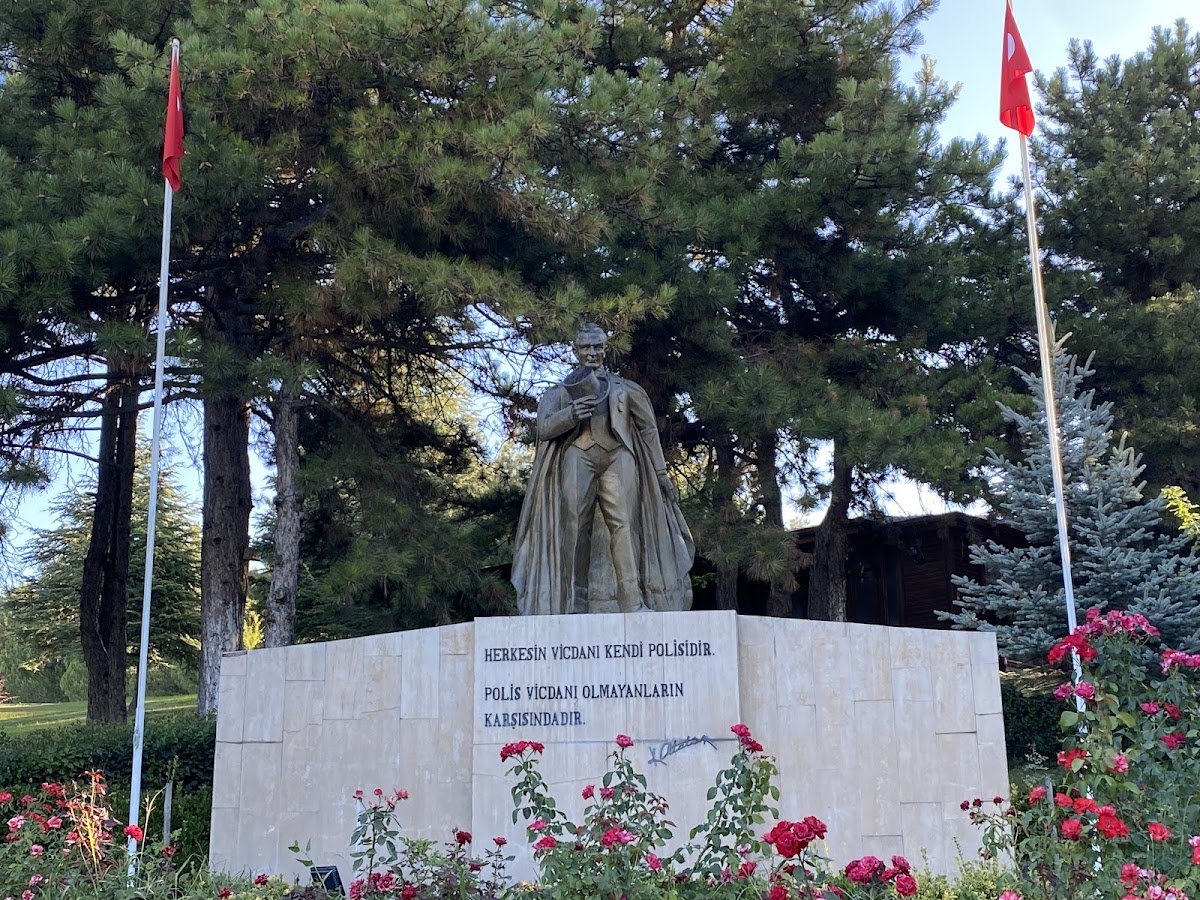 Bilecik Polis Evi