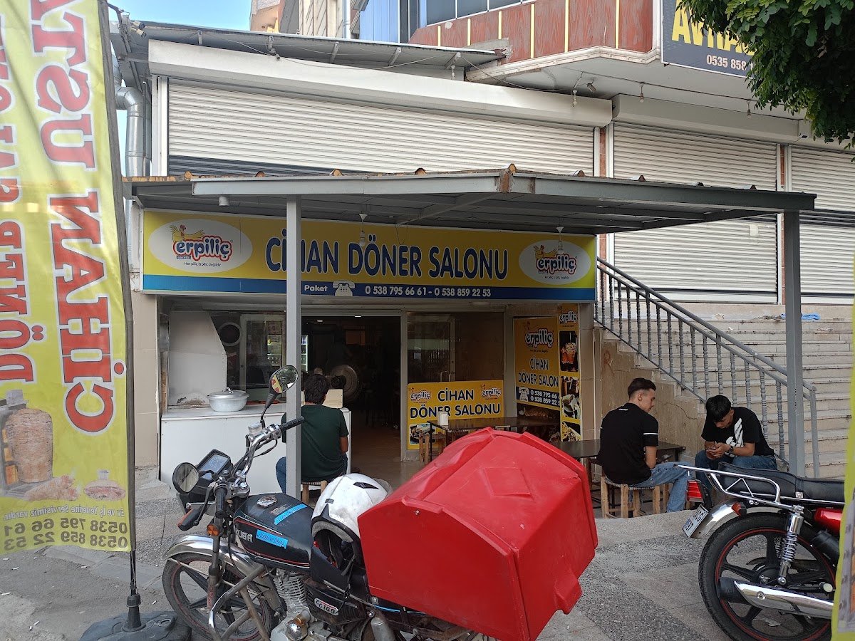Cihan Usta Döner Salonu