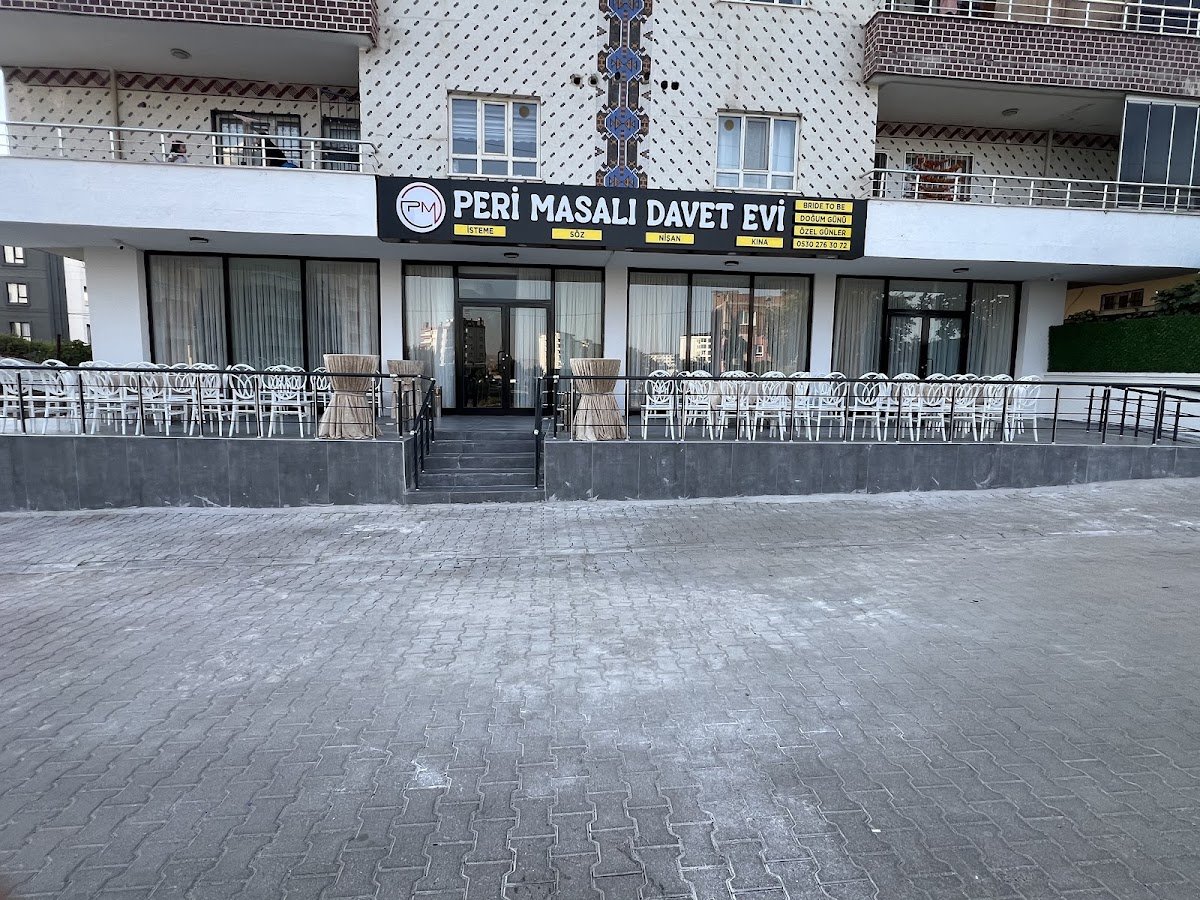 Batman Peri Masalı Davet Evi