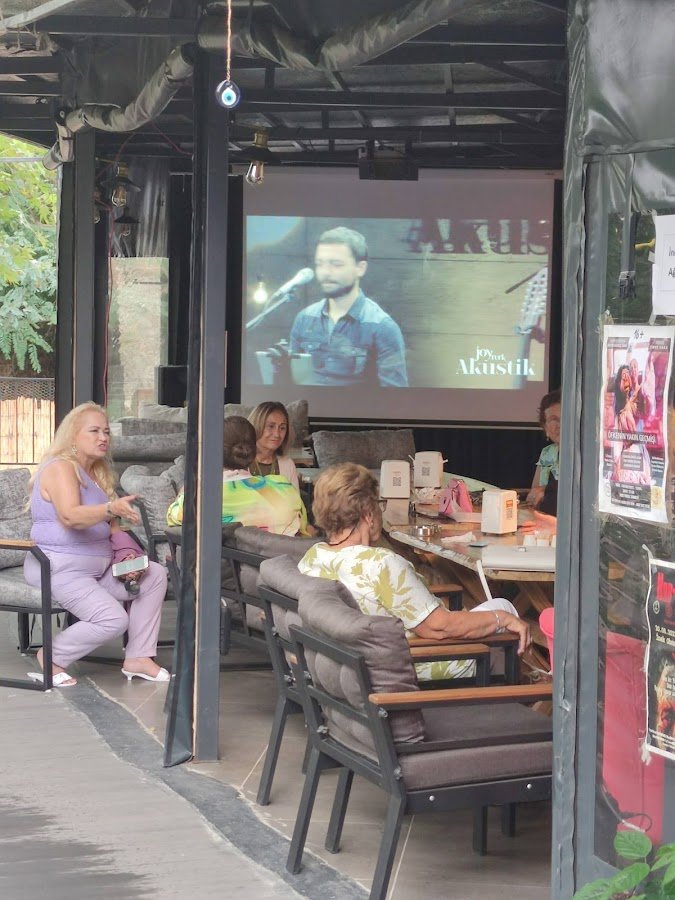 İnek Obası Sahnesi Cafe Restaurant