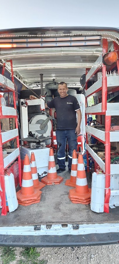 Bursa Yeşil Timsah Oto Lastik Tamiri 7 / 24 Yol Yardım Servisi, Nöbetçi Lastikçi, Akü Takviye