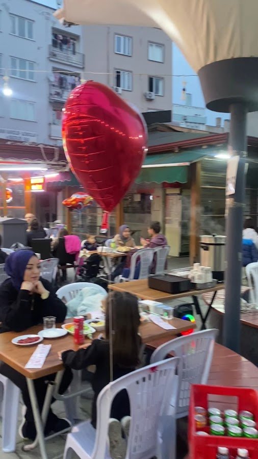 Köfteci Ahmet [Ömür Akkor Tavsiye Noktası]