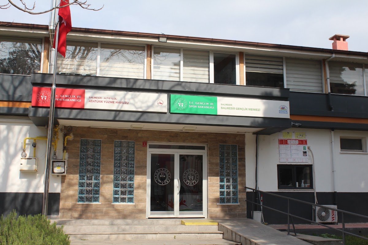 Gsb Balıkesir Gençlik Merkezi