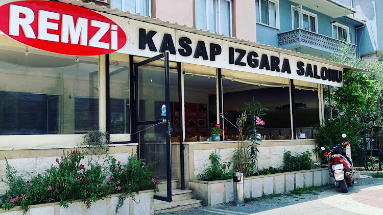 Vezirhan Remzi Izgara Salonu